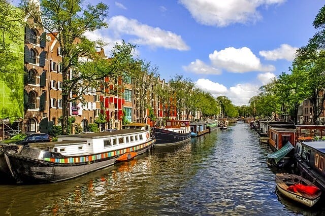 מידע שימושי על אמסטרדם - להכניס למועדפים